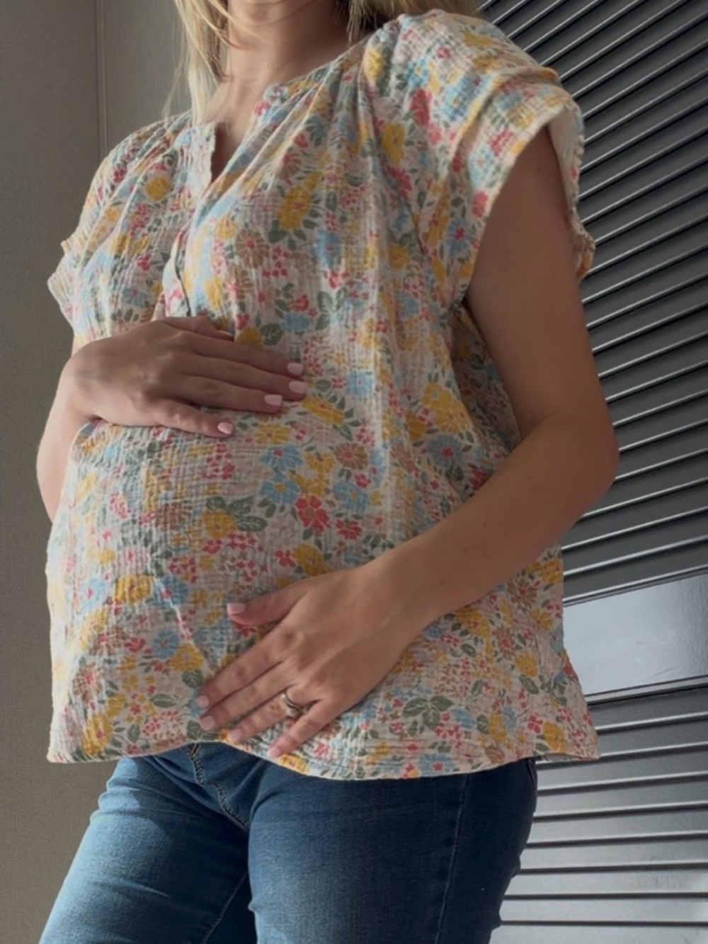 Time and Tru Floral Cotton Gauze Short-Sleeve Top in Yellow Blue Pink Green